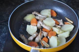 牛肉炖土豆的做法步骤：5