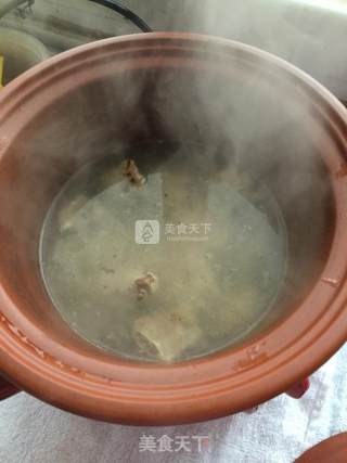 山药排骨汤的做法步骤：4