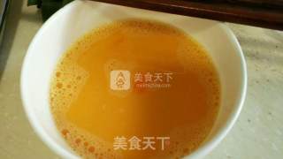 西红柿炒蛋的做法步骤：1