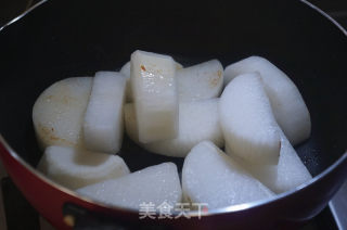 萝卜红烧肉的做法步骤：3