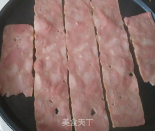 花边培根披萨的做法步骤：15