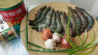茄汁明虾的做法步骤：1