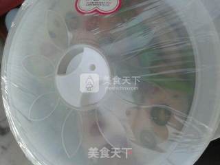 五彩藕片泡菜的做法步骤：7