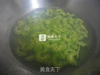凉拌苦瓜的做法步骤：5