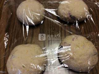 全麦蓝莓柠檬面包by：普蓝高科蓝莓美食特约撰稿人的做法步骤：16
