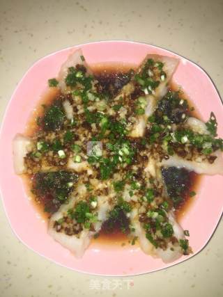 金银蒜蒸龙利鱼的做法步骤：7