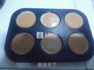 玫瑰巧克力纸杯蛋糕的做法步骤：6
