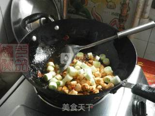 宫保鸡丁的做法步骤：10
