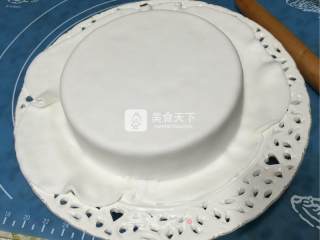 青花翻糖蛋糕的做法步骤：4