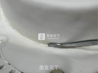 青花翻糖蛋糕的做法步骤：5