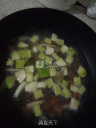 【羊肉萝卜山药汤】冬季温补的做法步骤：3