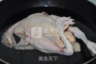 红菇鸡汤的做法步骤：1