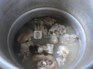 萝卜烧猪蹄的做法步骤：6