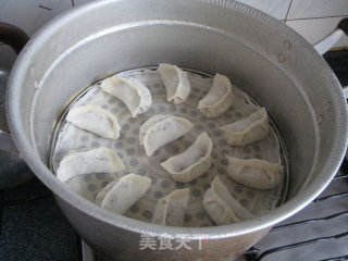 猪肉扁豆烫面蒸饺的做法步骤：17