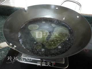 蒜茸炒西兰花的做法步骤：3