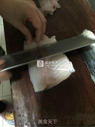 酸菜鱼的做法步骤：1