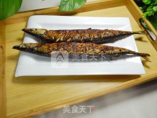 孜然烤秋刀鱼的做法步骤：7