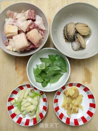 鲜鲍焖鸡的做法步骤：2