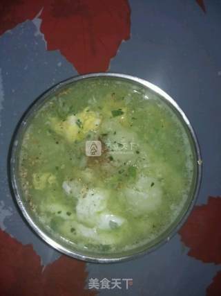 6月以上宝宝辅食菠菜花鸡蛋面的做法步骤：5