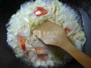 番茄白菜波纹面的做法步骤：4