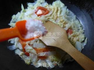 番茄白菜波纹面的做法步骤：7