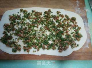 茼蒿肉馅千层饼的做法步骤：4