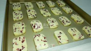 蔓越莓饼干的做法步骤：7