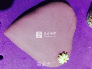 翻糖蛋糕戒指礼盒的做法步骤：12