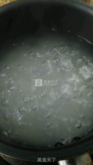 核桃红枣西米露的做法步骤：2