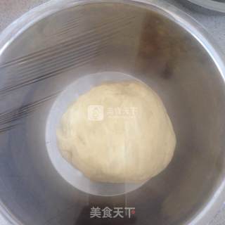 玫瑰花馒头的做法步骤：2