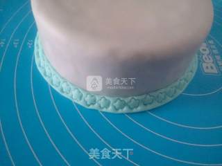 蝴蝶结翻糖蛋糕的做法步骤：8