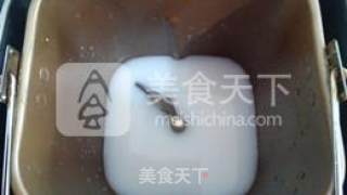 蔬菜披萨的做法步骤：1