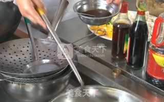 【桃李厨艺】教你做不一样的宫保美味！的做法步骤：2
