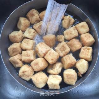 油豆腐炖肉的做法步骤：8