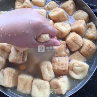 油豆腐炖肉的做法步骤：9