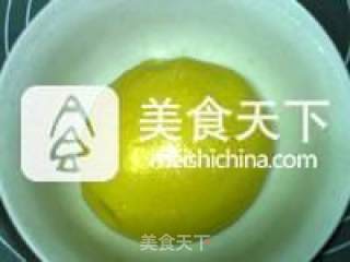 黄金南瓜卷的做法步骤：6