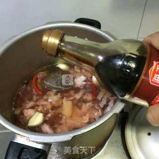萝卜炖牛肉的做法步骤：4