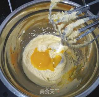 奶香椰蓉球的做法步骤：5