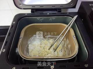黑加仑葡萄干小餐包的做法步骤：4
