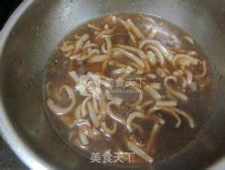 皮冻肠的做法步骤：2