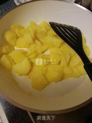 香煎土豆的做法步骤：4