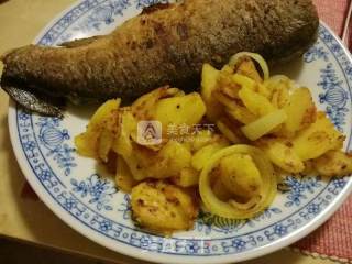 香煎土豆的做法步骤：6