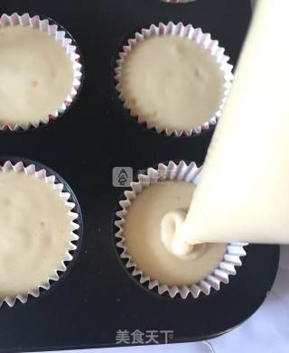 香橙海绵蛋糕杯的做法步骤：11