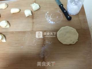 洋葱肉锅贴的做法步骤：6