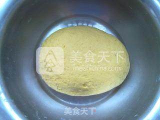 南瓜荷叶饼的做法步骤：1
