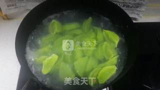 彩色水饺的做法步骤：8