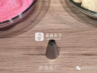 双色cupcake的做法步骤：2
