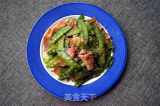 荷兰豆炒培根的做法步骤：6