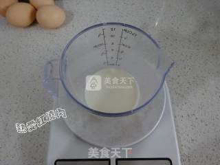 红糖蛋糕的做法步骤：2