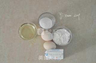 压力锅（电饭煲）做戚风蛋糕（详细做法）的做法步骤：1